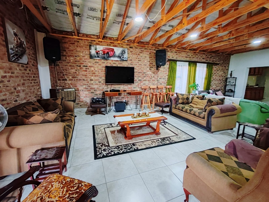 3 Bedroom Property for Sale in Wilgeboom A H North West